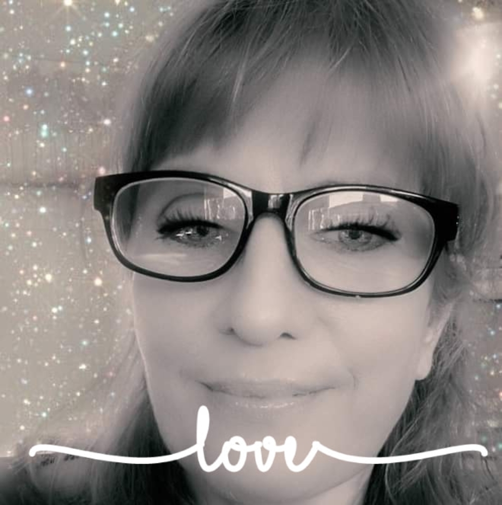 Meet your Posher, Sandy